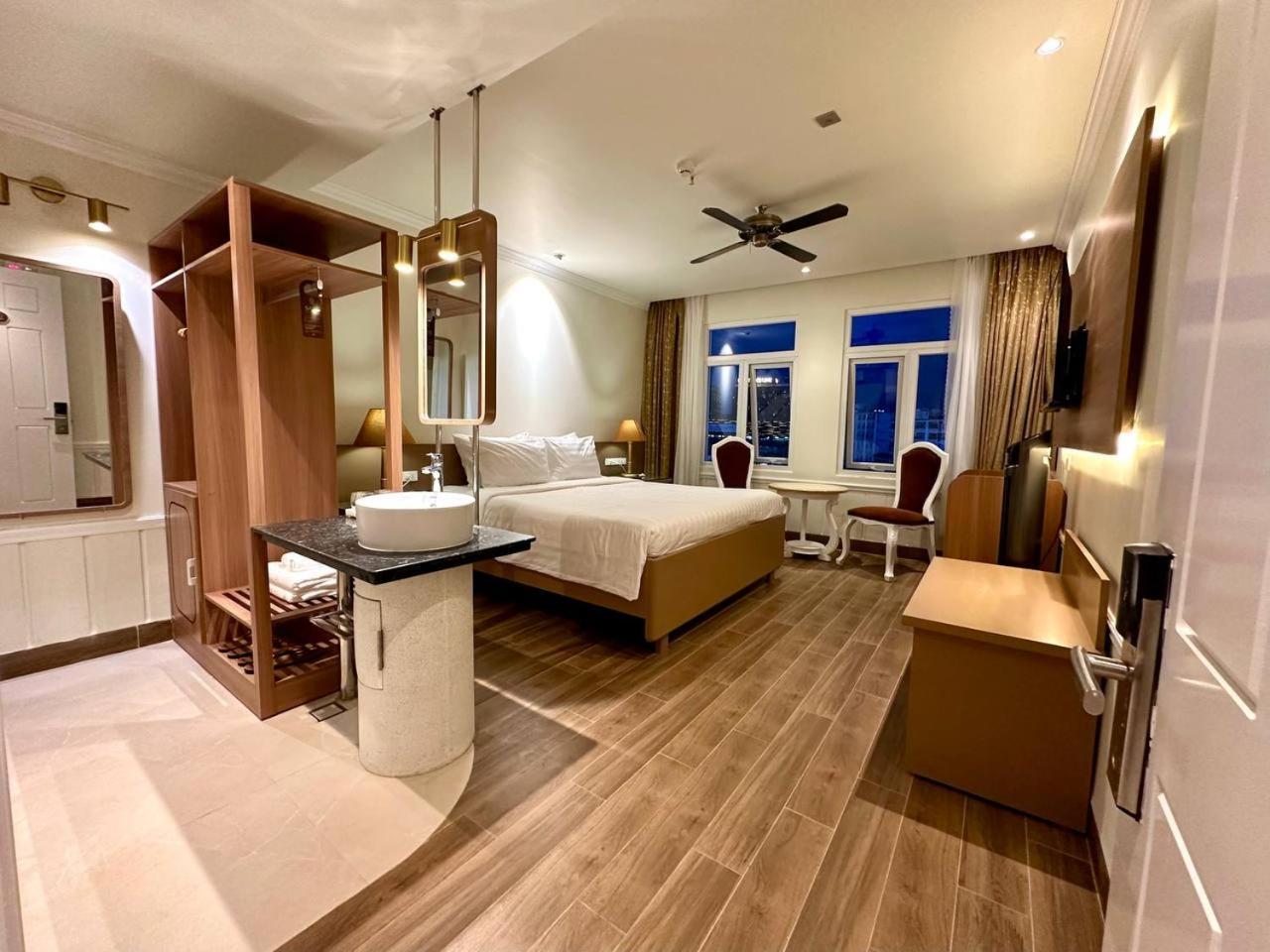 Tulip Hotel 2 Đà Lạt Extérieur photo