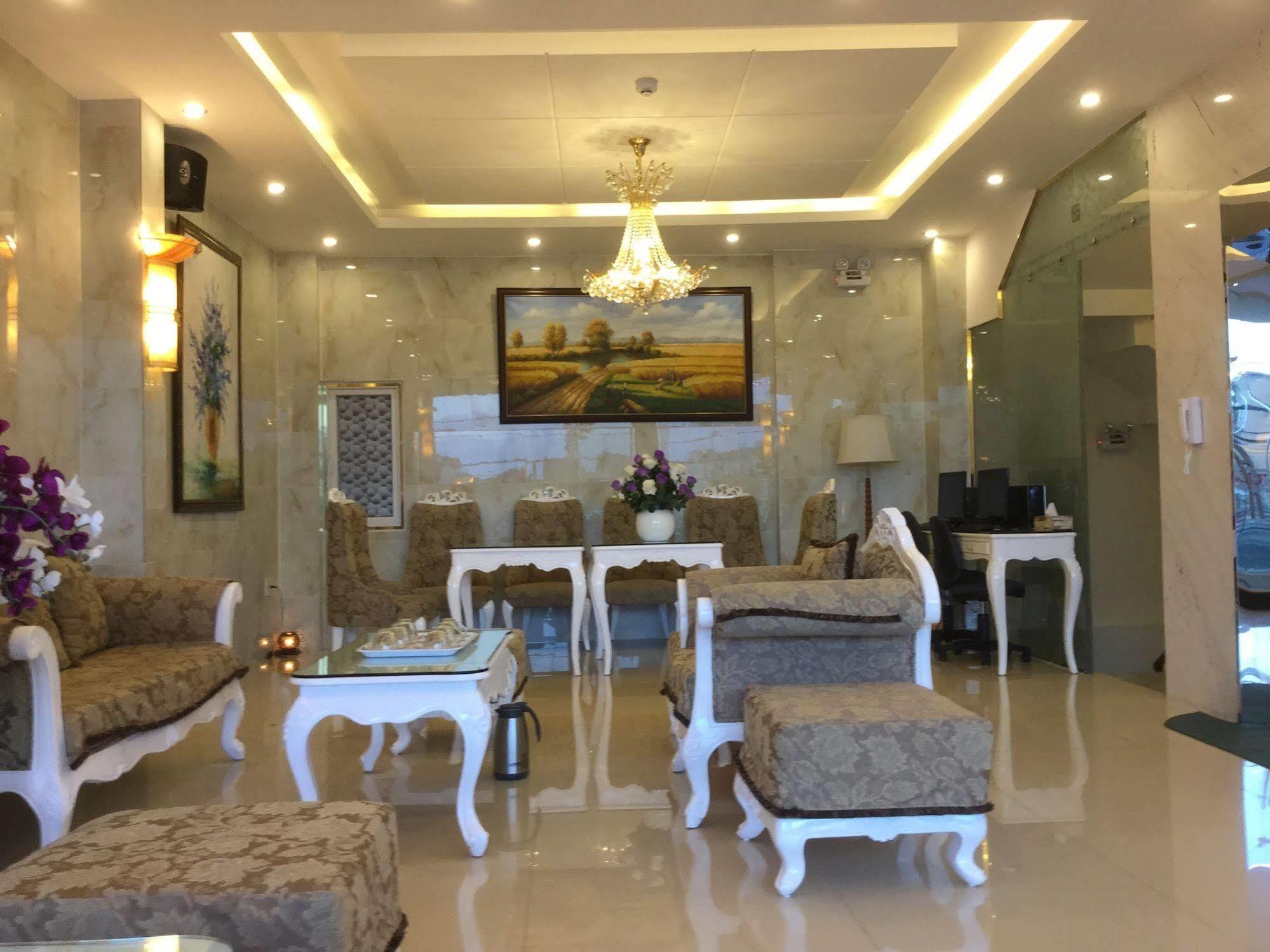 Tulip Hotel 2 Đà Lạt Extérieur photo