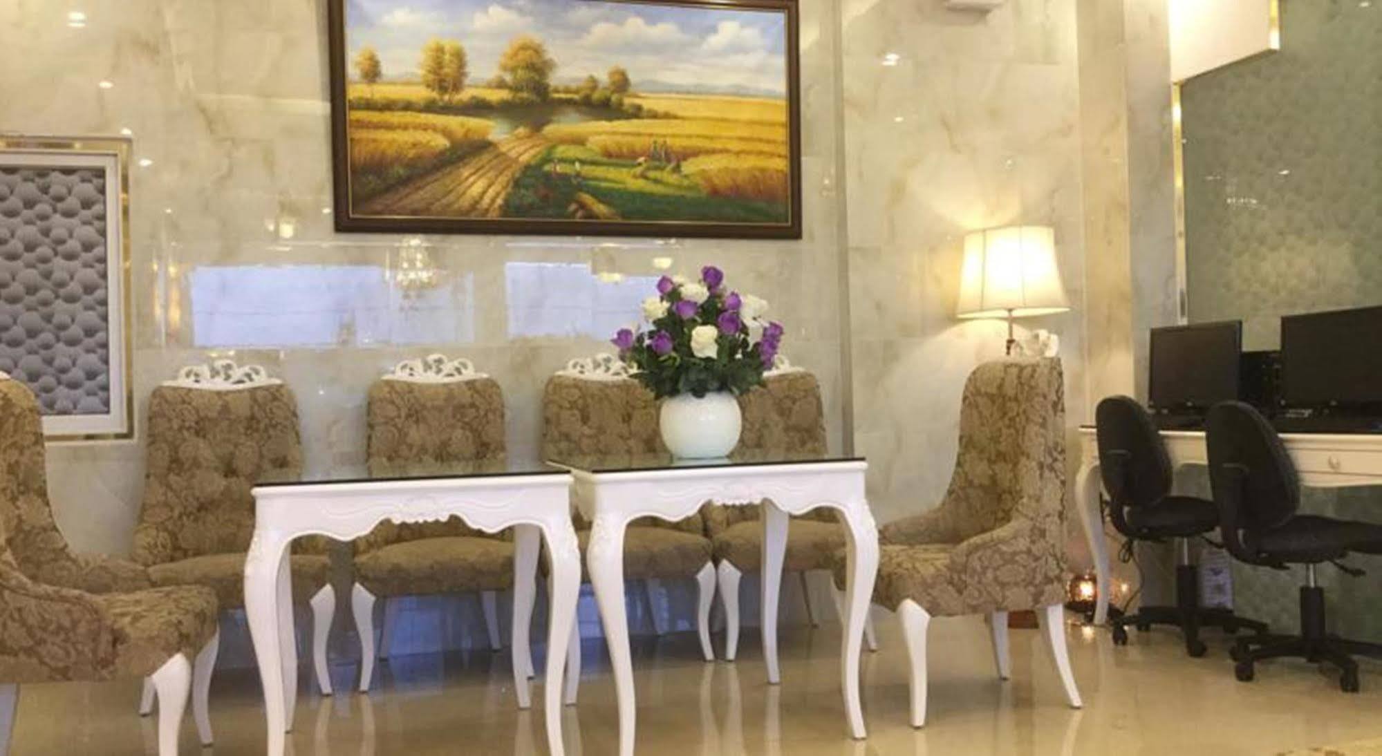 Tulip Hotel 2 Đà Lạt Extérieur photo