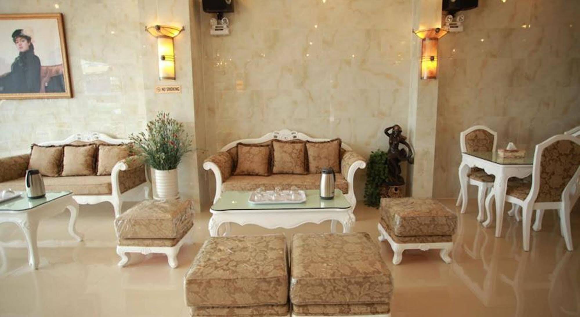 Tulip Hotel 2 Đà Lạt Extérieur photo